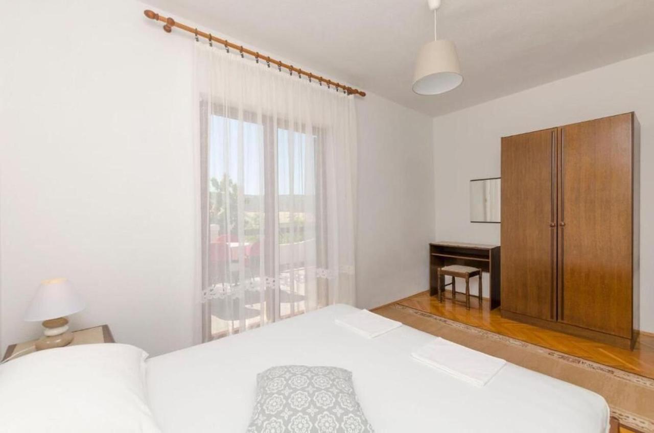 Apartments Spavalo Pag Town Zewnętrze zdjęcie