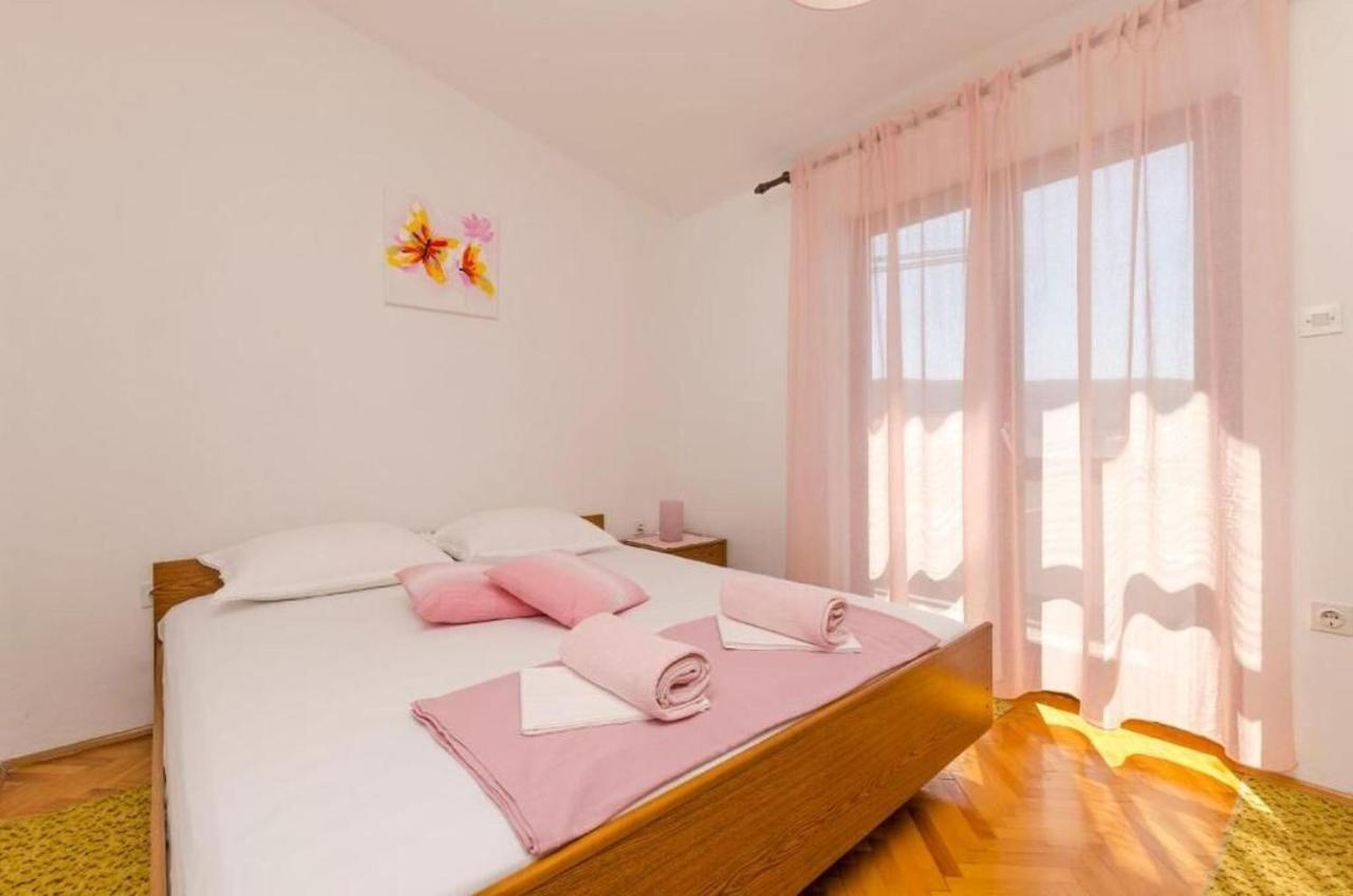 Apartments Spavalo Pag Town Zewnętrze zdjęcie