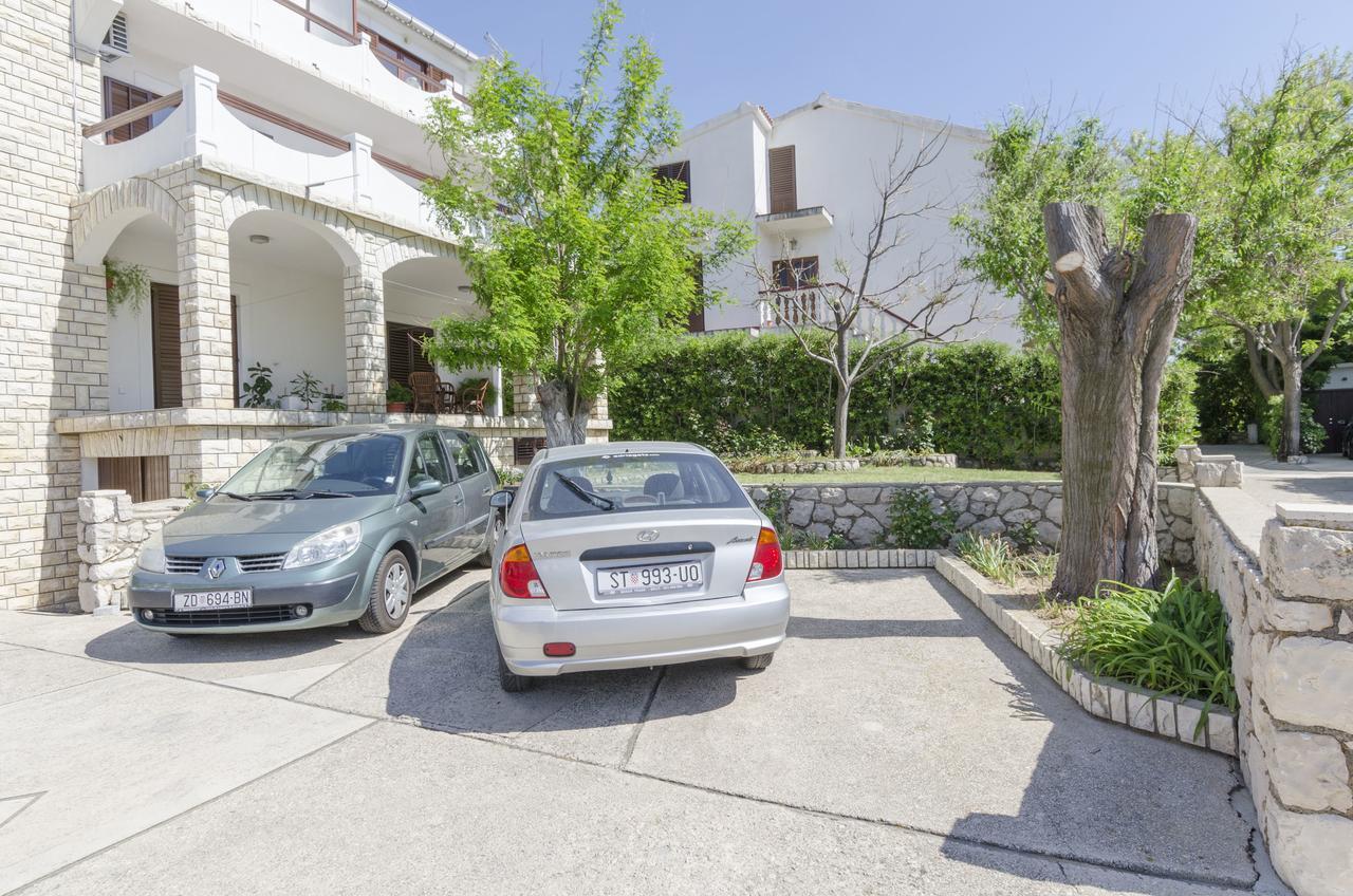 Apartments Spavalo Pag Town Zewnętrze zdjęcie